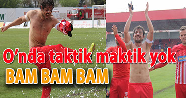 RAMBO ELEŞTİRİLERE  FUTBOLU İLE CEVAP VERİYOR