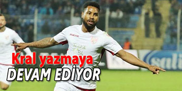 RESMEN VE RESMEN 2 GOL, BİR ASİSTLE OYNADI