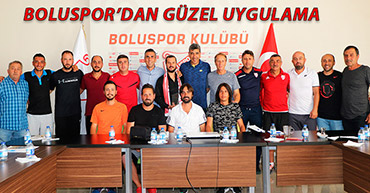 BOLUSPOR'DA ANTRENÖR GELİŞİM SEMİNERİ YAPILDI