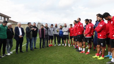 BOLUSPOR’A KÖTÜ GÜNDE SAHİP ÇIKTILAR