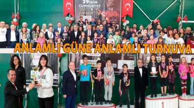 29 EKİM CUMHURİYET KUPASINDA ÖDÜLLER VERİLDİ