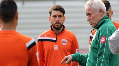 ADANASPOR COŞKUN DEMİRBAKAN'LA ANLAŞTI