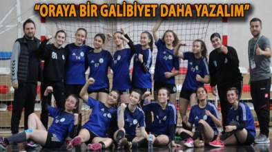 HENTBOLCULARDAN LİDERE YAKIŞIR GALİBİYET