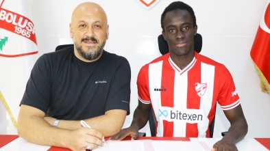 ABDOULAYE DİARRASSOUBA PROFESYONEL OLDU