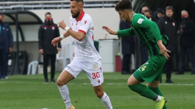 SAMSUNSPOR AKHİSAR'I DEPLASMANDA YIKTI