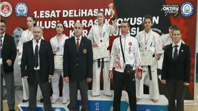 ULUSLARARASI KARATE TURNUVASINDA 3 MADALYA BOLU BELEDİYESPORUN