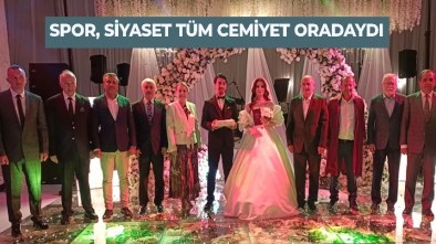 ÇARIKCI AİLESİNİN MUTLU GÜNÜ