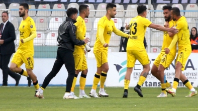 İSTANBULSPOR FİNAL İÇİN KAPIYI ARALADI