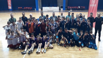 OKUL SPORLARI FUTSAL KÜÇÜK ERKEKLER İL BİRİNCİLİĞİ MÜSABAKALARI SONA ERDİ