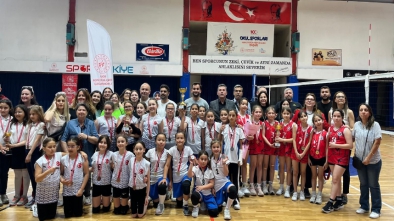 OKUL SPORLARI VOLEYBOL MİNİKLER A KIZLAR MÜSABAKALARI SONA ERDİ