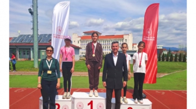 23 Nisan Coşkusu Pistte ve Okullarda Yaşandı